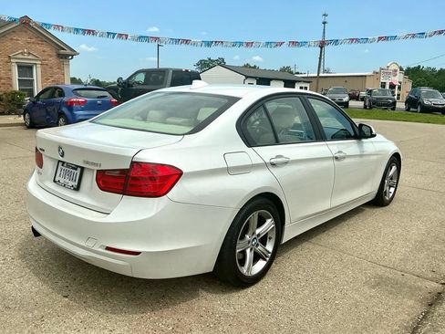 Used 2013 BMW 328i xDrive Sedan AWD/4WD image 5