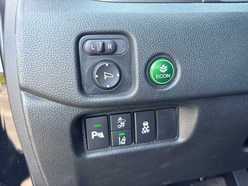 Used 2023 Honda Passport EX-L image 16