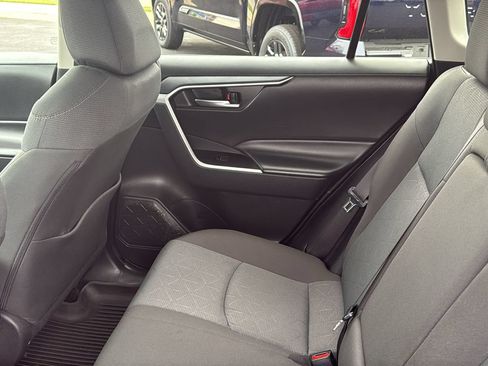 Certified 2025 Toyota RAV4 XLE AWD/4WD image 19