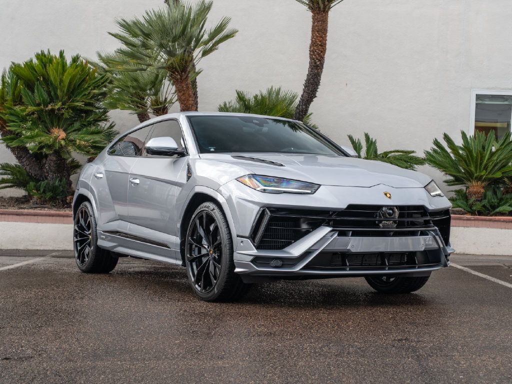 Used 2024 Lamborghini Urus S AWD/4WD image 34
