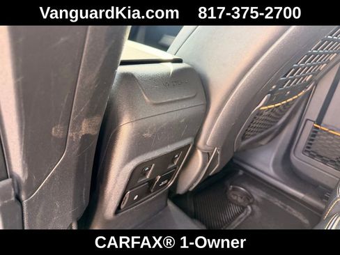 Used 2022 Ford Bronco Badlands image 24