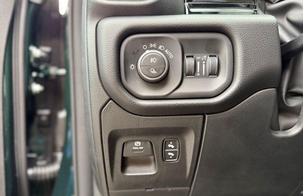 New 2026 RAM 1500 Laramie w/ Night Edition AWD/4WD image 25