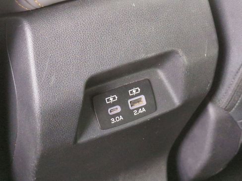 Used 2024 Subaru Crosstrek 2.5i Wilderness w/ Crosstrek Mirror Package image 17