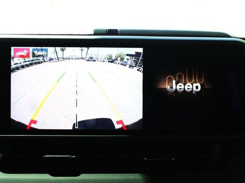 Used 2025 Jeep Wrangler Unlimited Rubicon 392 AWD/4WD image 13
