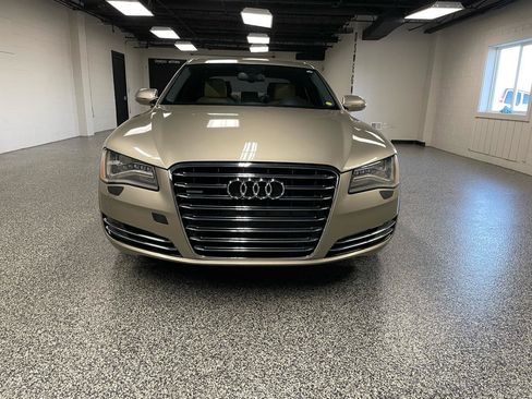 Used 2011 Audi A8 4.2 AWD/4WD image 10