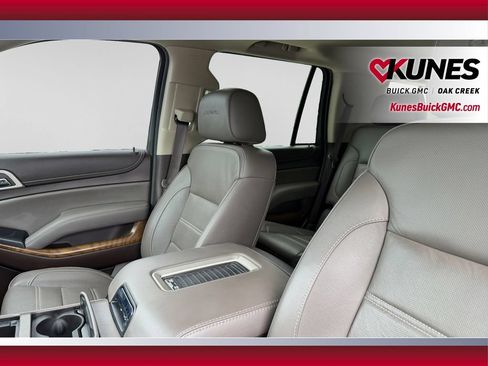 Used 2019 GMC Yukon Denali w/ Open Road Package AWD/4WD image 23
