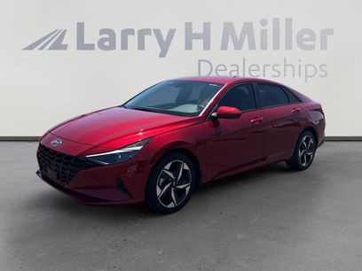 Used 2023 Hyundai Elantra SEL w/ Convenience Package