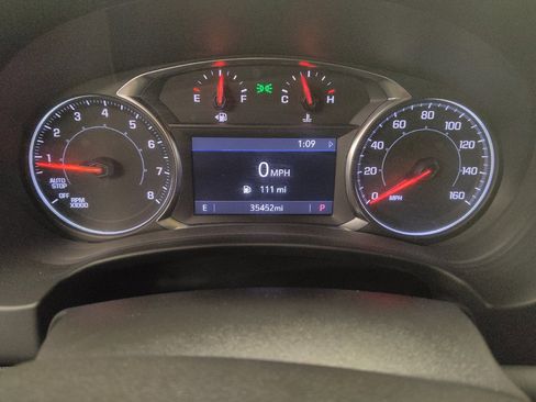 Used 2023 GMC Terrain SLT AWD/4WD image 23