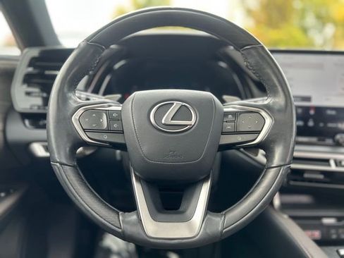 Certified 2023 Lexus RX 350 FWD w/ Accessory Package (Z1) image 22