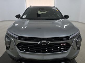 Used 2025 Chevrolet Trax RS w/ Driver Confidence Package FWD video 3