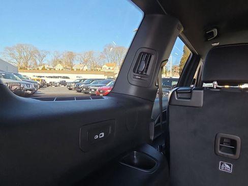 New 2025 Jeep Grand Cherokee L Laredo w/ Luxury Tech Group I image 31