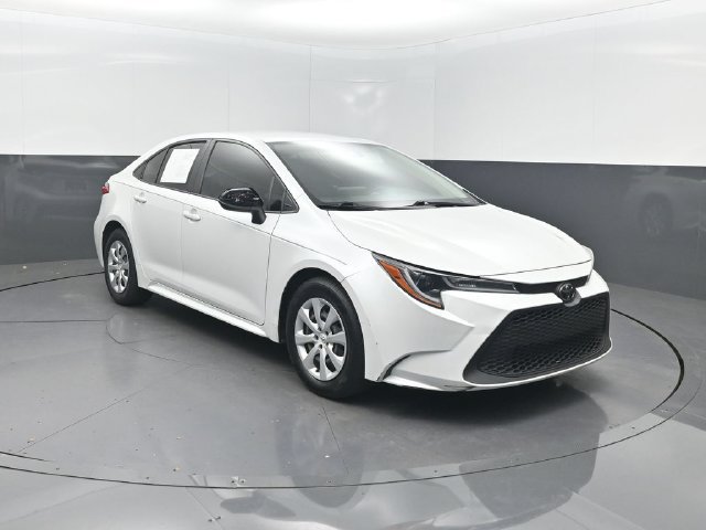 Used 2022 Toyota Corolla LE FWD image 32