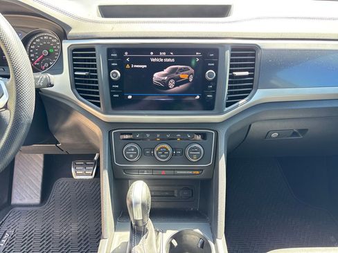 Used 2021 Volkswagen Atlas Cross Sport SE w/ V6 Towing Package image 22