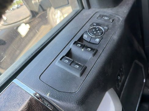 Used 2019 Ford F350 Lariat w/ Lariat Value Package AWD/4WD image 20