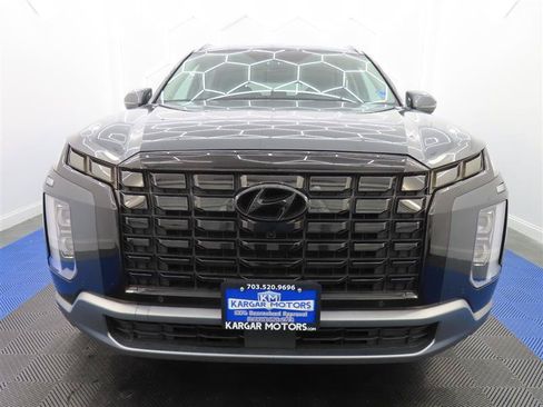 Used 2023 Hyundai Palisade SEL w/ Cargo Package AWD/4WD image 3