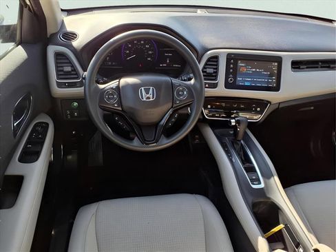 Used 2022 Honda HR-V EX image 5