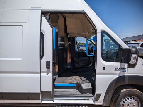 New 2024 RAM ProMaster 3500 w/ Delivery Van Package image 7