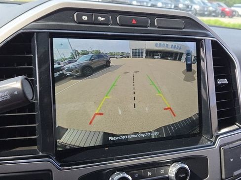 Used 2022 Ford F250 Lariat w/ Lariat Ultimate Package AWD/4WD image 29