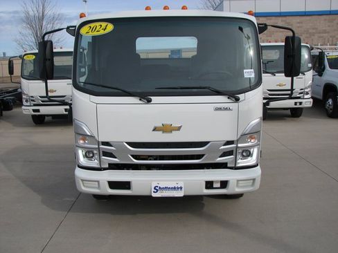 New 2024 Chevrolet Low Cab Forward 4500 XD image 3