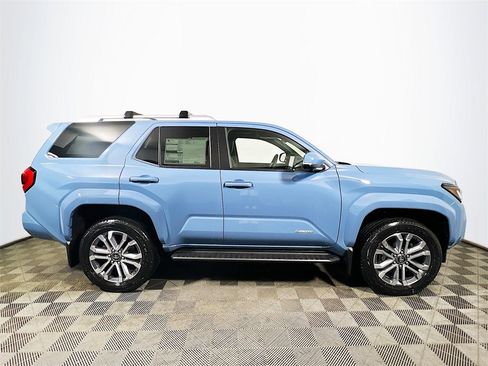 New 2026 Toyota 4Runner Limited image 9