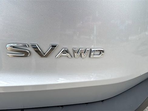 Used 2021 Nissan Rogue SV image 8