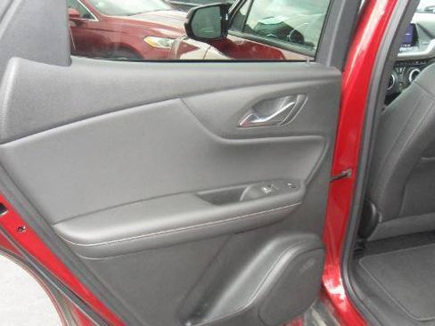 Used 2022 Chevrolet Blazer Premier w/ Enhanced Convenience Package AWD/4WD image 14