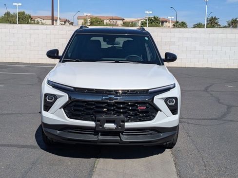 Certified 2025 Chevrolet TrailBlazer RS w/ Driver Confidence Package image 2