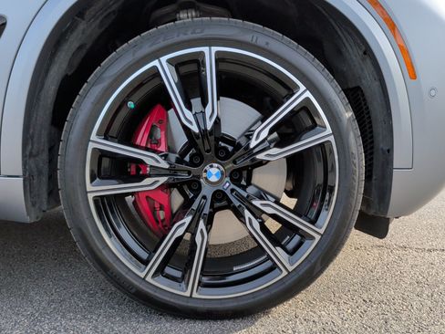 Certified 2025 BMW X5 M60i image 15