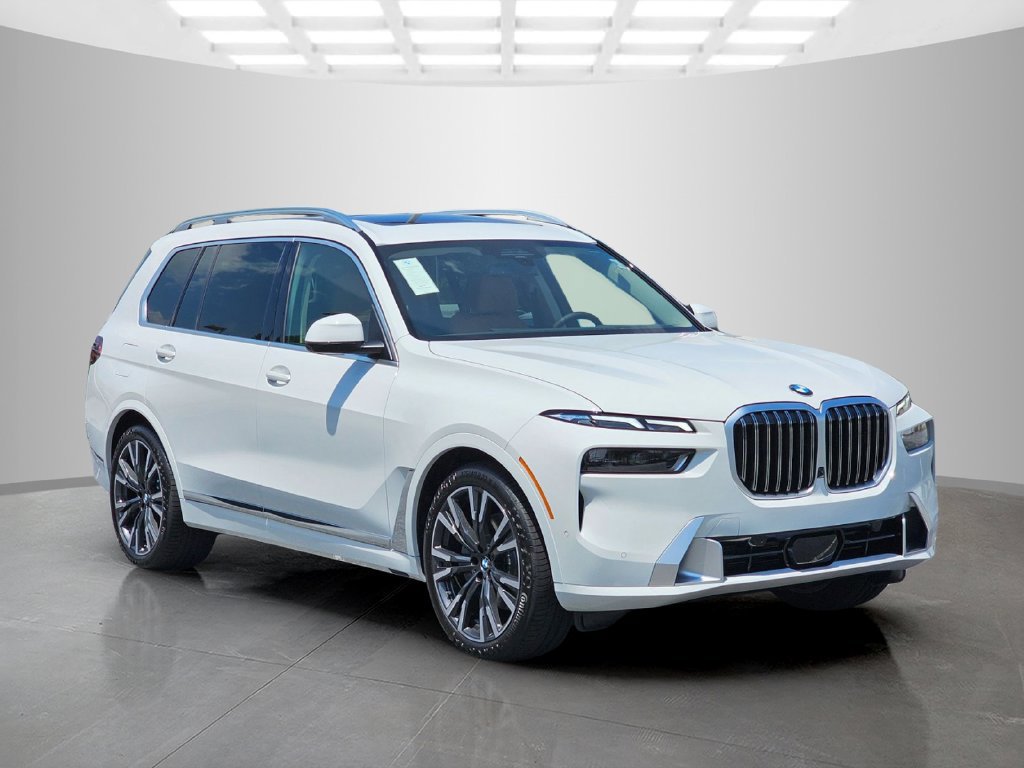 Used 2027 BMW X7 xDrive40i AWD/4WD image 8