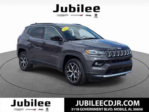 Used 2024 Jeep Compass Limited AWD/4WD image 1