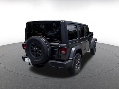 Used 2025 Jeep Wrangler Unlimited Sport AWD/4WD image 13