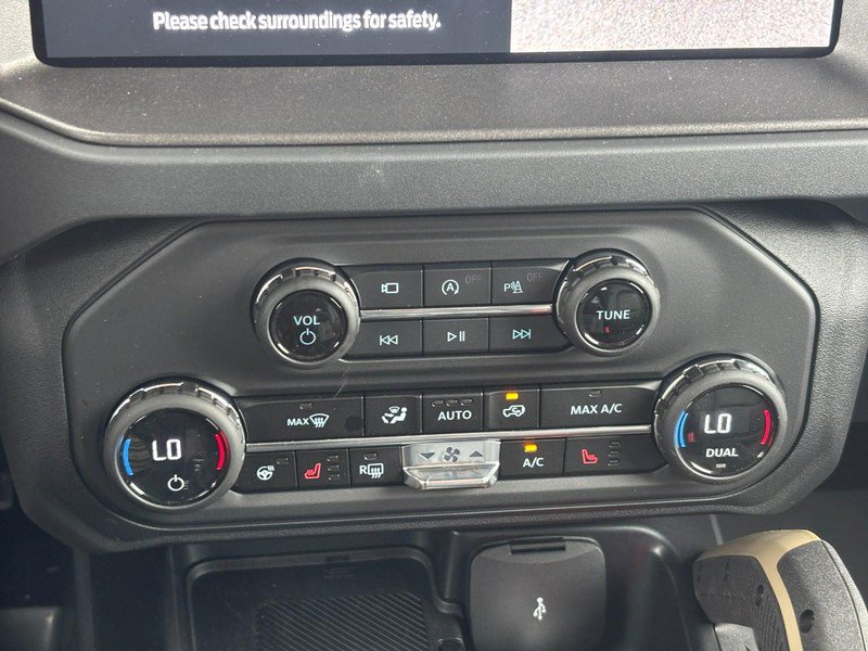 Used 2026 Ford Bronco Badlands AWD/4WD image 25