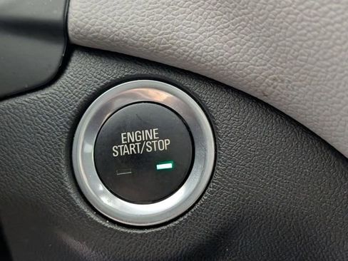 Certified 2024 Chevrolet Equinox LS w/ LS Convenience Package image 24