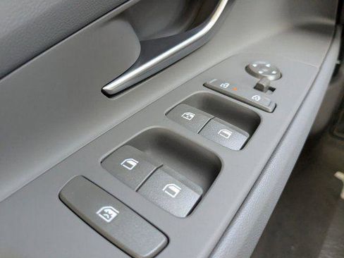 New 2024 Hyundai Elantra SEL w/ Convenience Package image 16