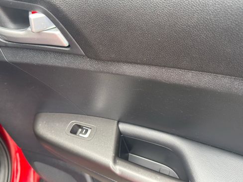 Used 2021 Kia Sportage LX image 31