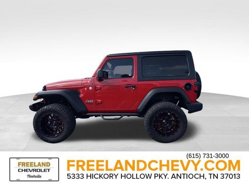 Used 2019 Jeep Wrangler Sport AWD/4WD image 6