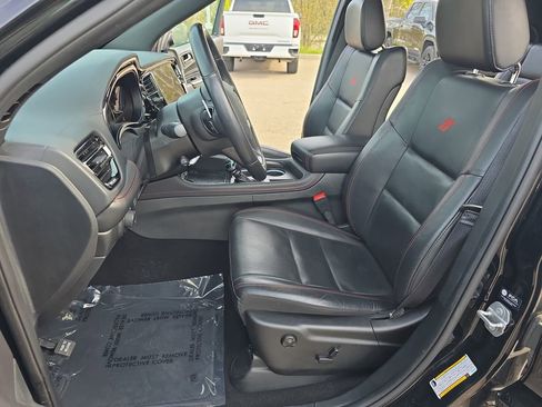 Used 2025 Dodge Durango GT AWD/4WD image 17