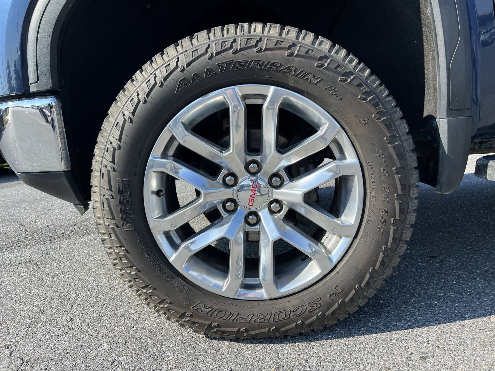Used 2020 GMC Sierra 1500 SLE w/ SLE Value Package AWD/4WD image 12