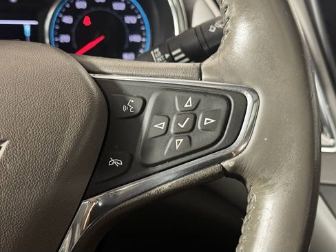 Used 2016 Chevrolet Malibu LT w/ Leather Package FWD image 16