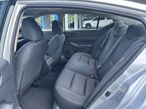 Used 2025 Nissan Altima 2.5 S FWD image 27