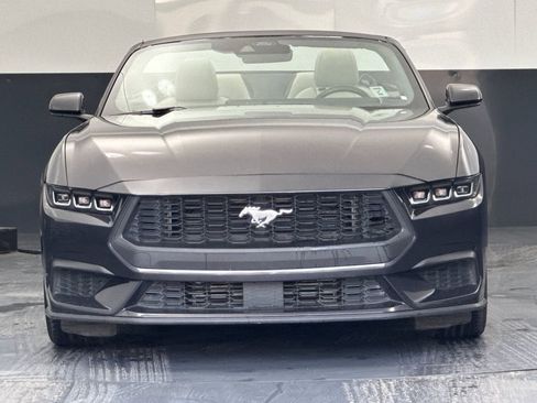 Used 2024 Ford Mustang Premium image 9