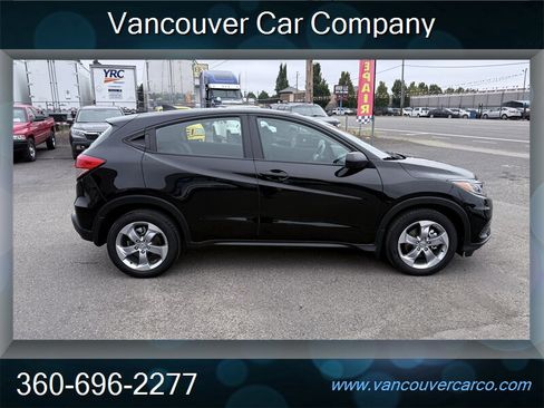 Used 2019 Honda HR-V LX image 7