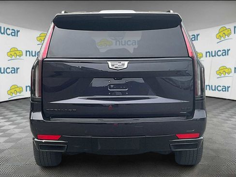 Used 2023 Cadillac Escalade Sport Platinum w/ LPO, ONYX Package image 5
