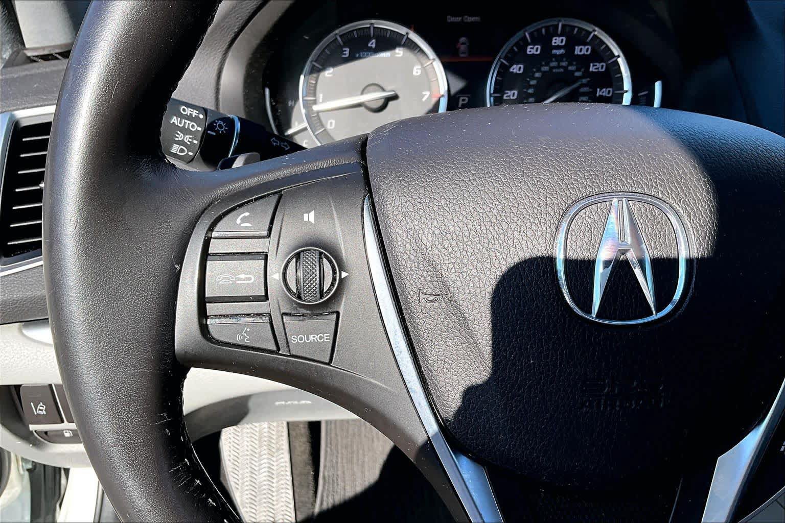 Used 2016 Acura TLX w/ Technology Package FWD image 32