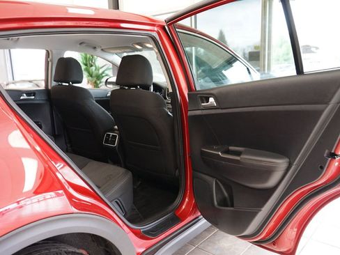 Used 2022 Kia Sportage LX image 43