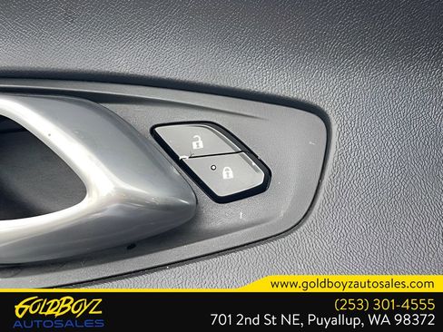 Used 2022 Chevrolet Camaro LT image 35