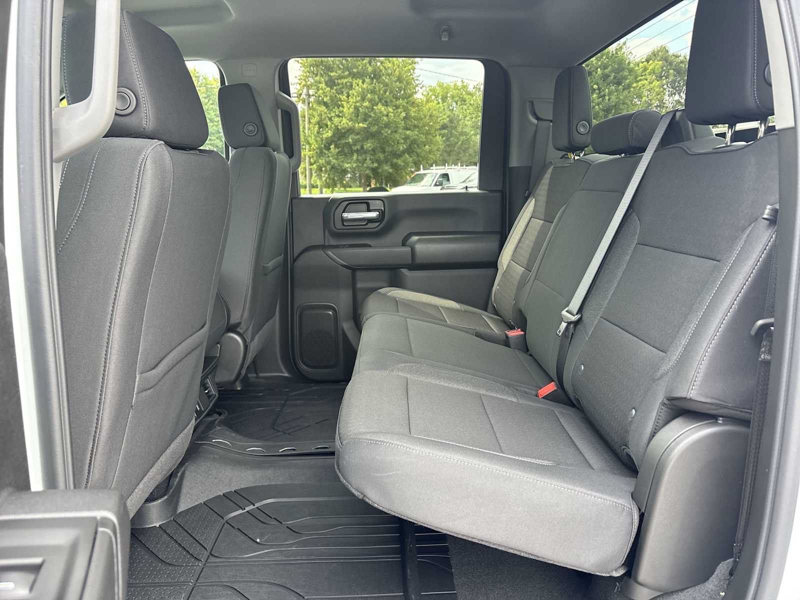 New 2026 Chevrolet Silverado 2500 Custom w/ Custom Value Package AWD/4WD image 23