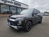 Used 2021 Chevrolet TrailBlazer LT image 2