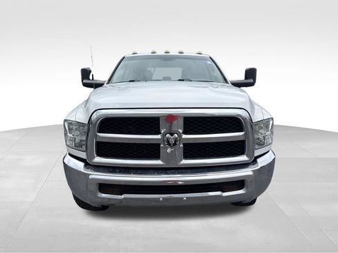 Used 2017 RAM 3500 Tradesman w/ Chrome Appearance Group AWD/4WD image 14
