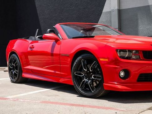 Used 2012 Chevrolet Camaro SS w/ RS Package image 37